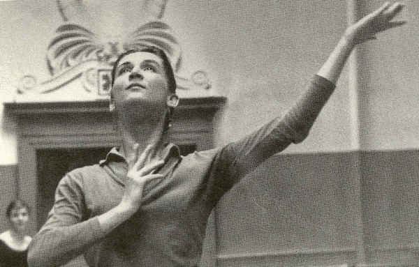 24.- Gloria en la escuela de Balanchine