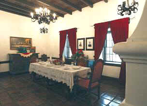 http://dominguezrancho.org/wp-content/history/family-dining-room.jpg