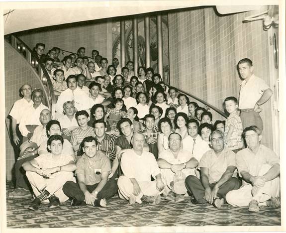 File:Team of Club Ferro Carril Oeste in 1940.jpg - Wikimedia Commons