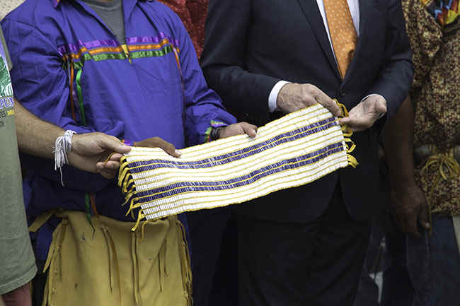 taub wampum closeup.jpg